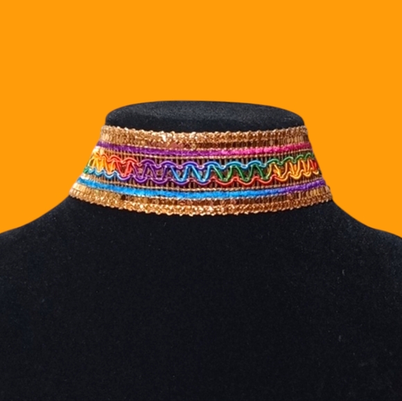 HANDMADE GLITTERY RAINBOW CHOKER NECKLACE - Picture 3 of 4